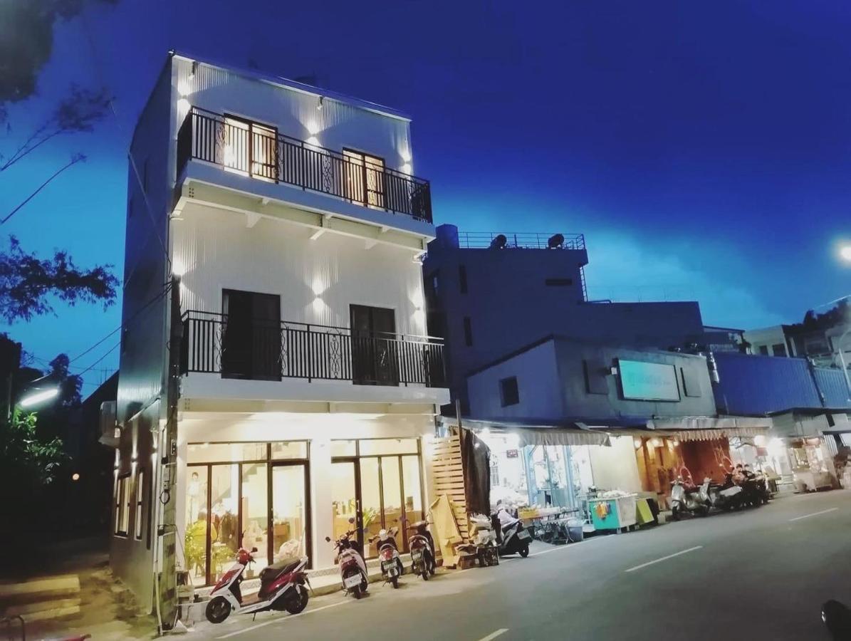 Lixia Hostel Xiaoliuqiu Exteriör bild