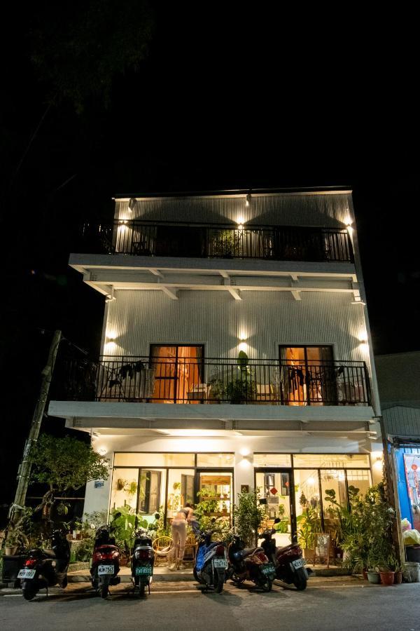 Lixia Hostel Xiaoliuqiu Exteriör bild