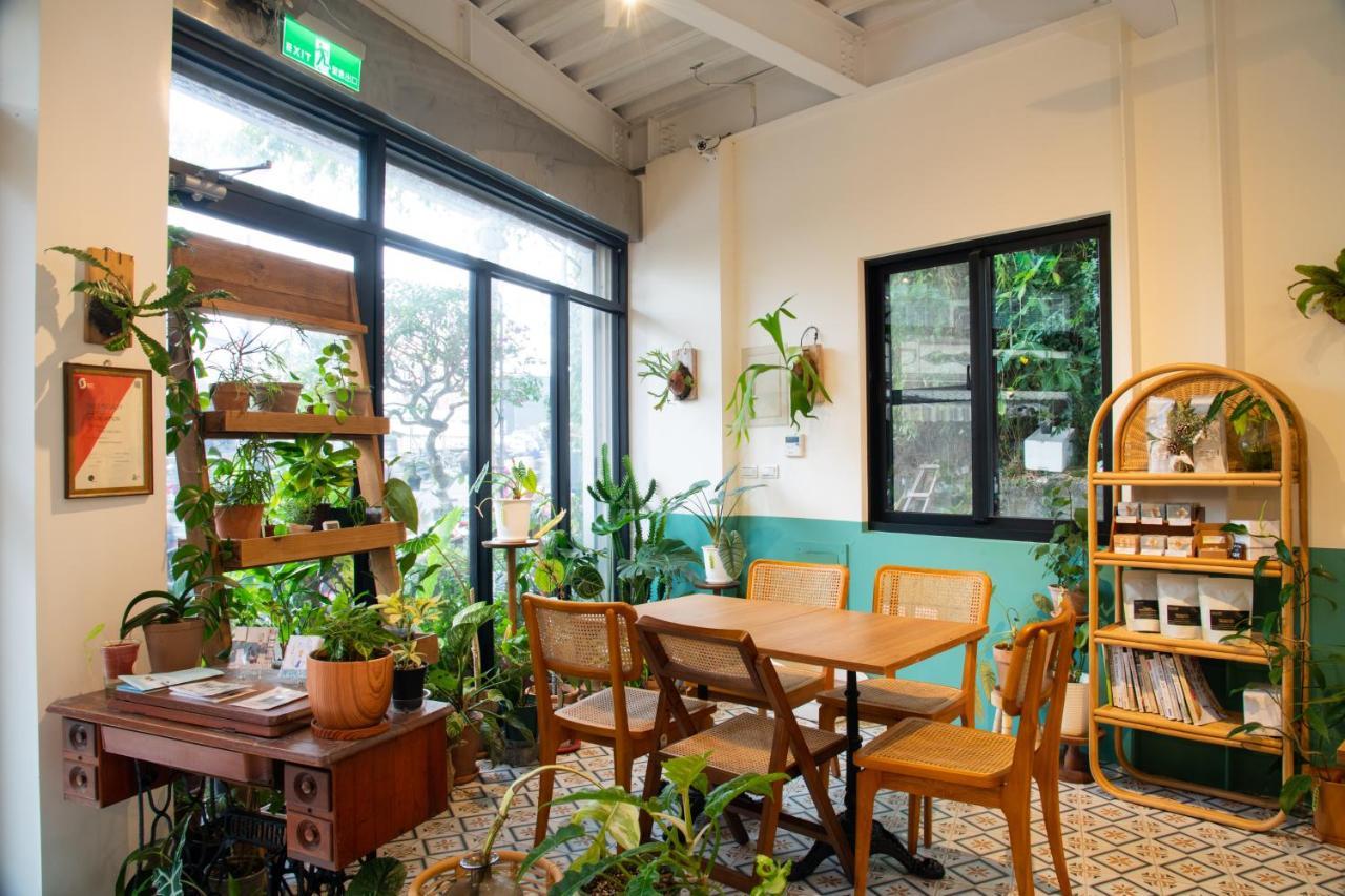 Lixia Hostel Xiaoliuqiu Exteriör bild