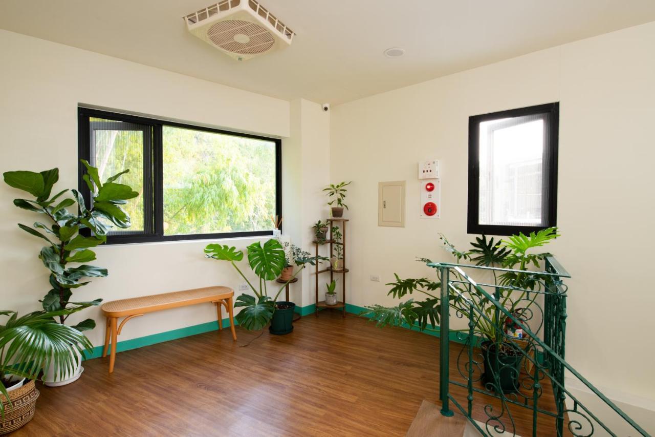 Lixia Hostel Xiaoliuqiu Exteriör bild