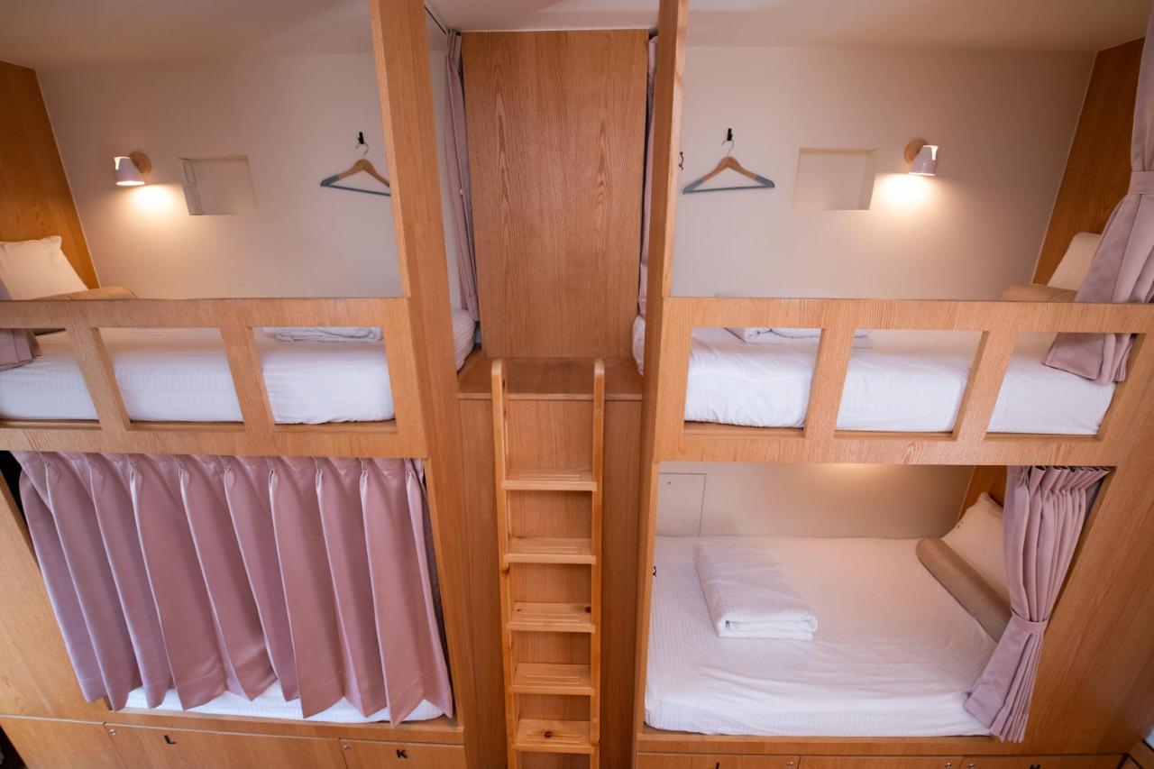 Lixia Hostel Xiaoliuqiu Exteriör bild